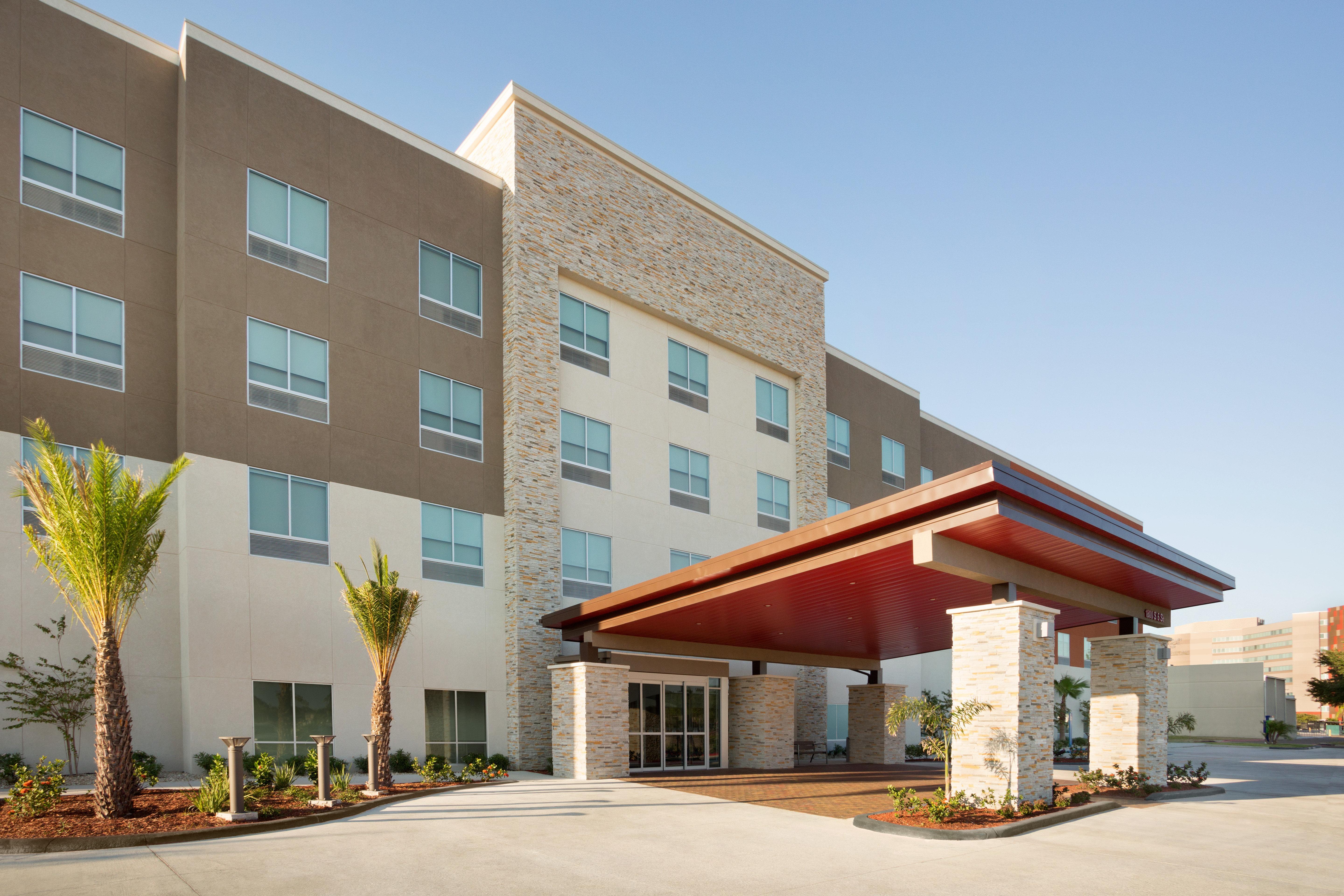 Holiday Inn Express & Suites - Mcallen - Medical Center Area By Ihg Esterno foto